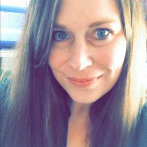 Meet your Posher, Lacey